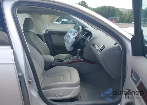 2009 Audi A4 2.0T Premium z USA, uszkodzony, nr VIN WAUSF78K79N045178